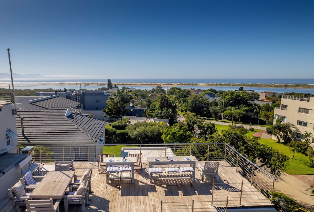 Thanda Vista - Bed And Breakfast 36/50