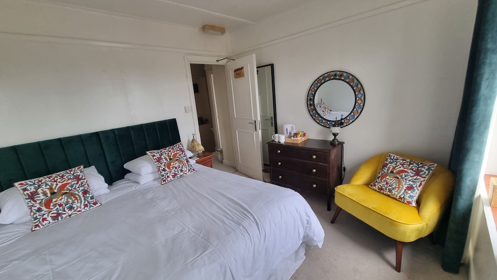 St Anne's B&B 8/45