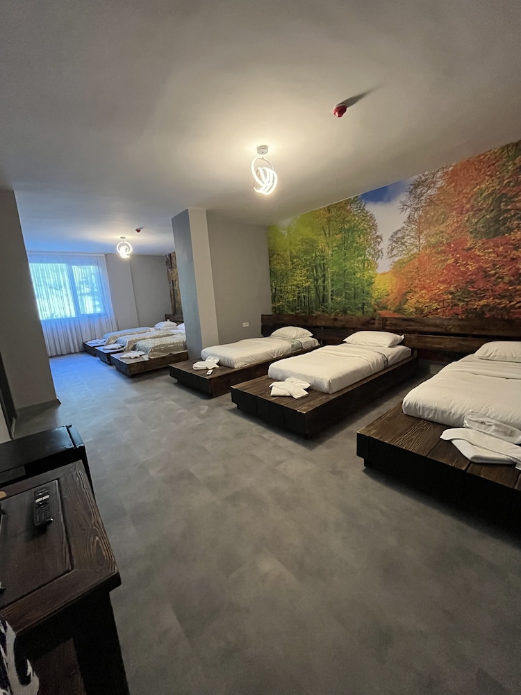 MacarTasi hotel 44/50