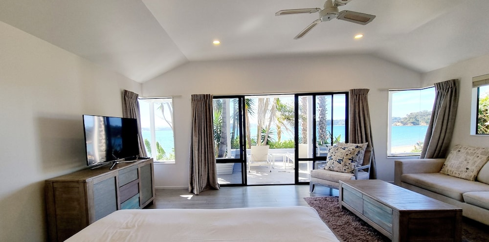 BEACH HOUSE KAWAU ISLAND 11/51
