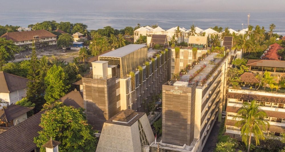 Ananta Legian 8/50