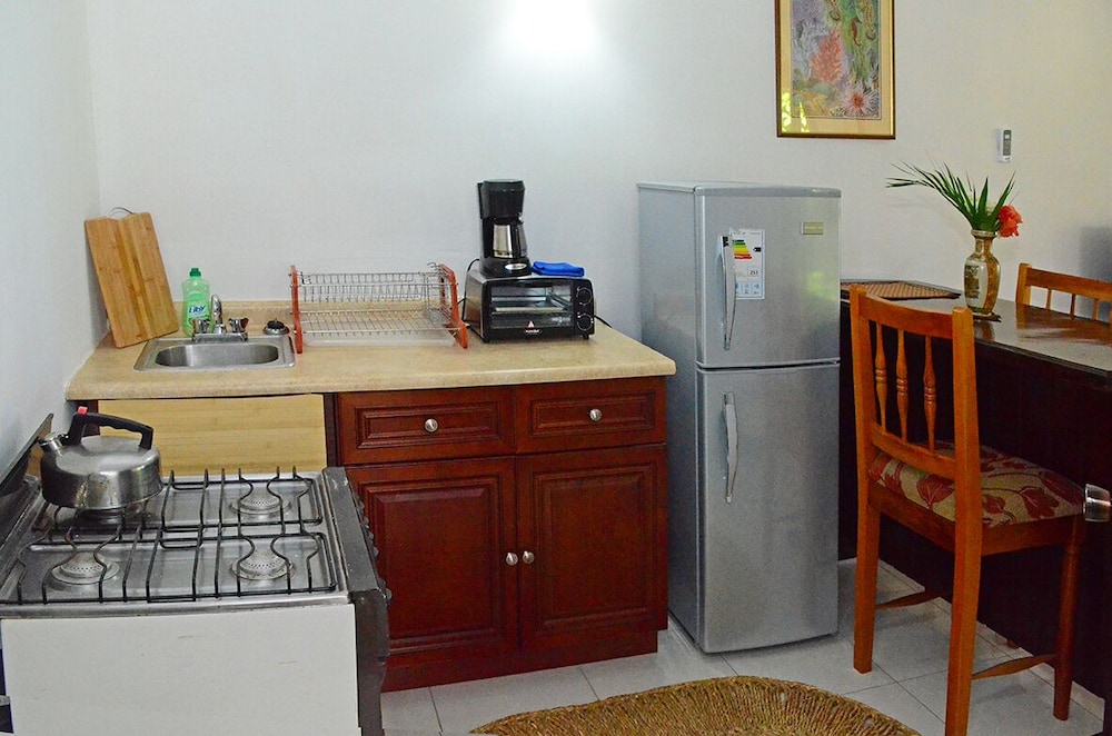 Firefly Beach Cottages and Suites 68/78