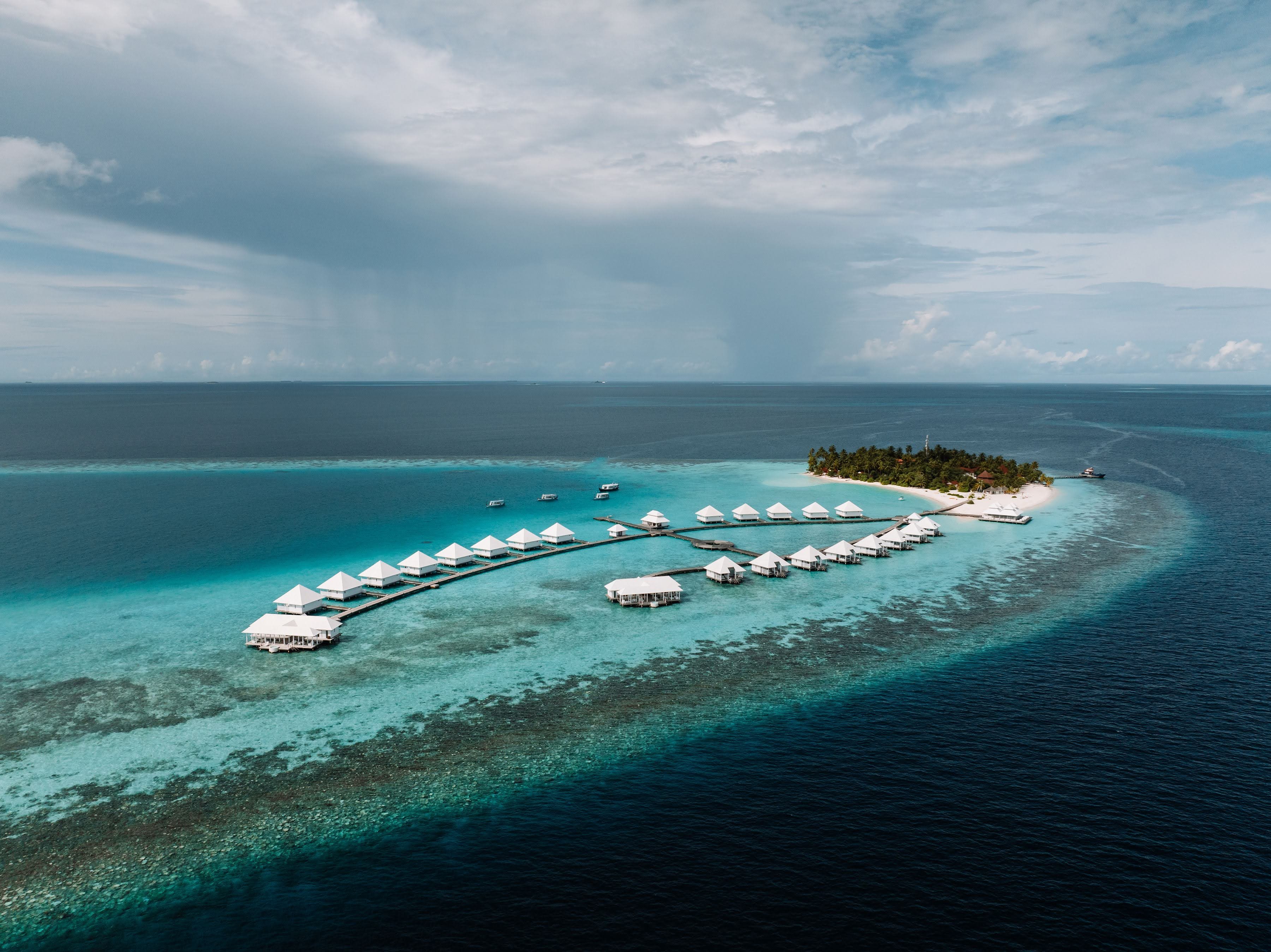 Diamonds Athuruga Maldives Resort and SPA 37/44