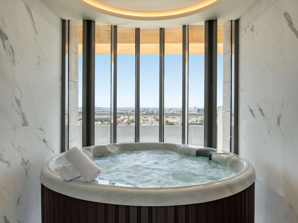 سويس أوتيل ليفينج جدة(Swissotel Living Jeddah) 22/50