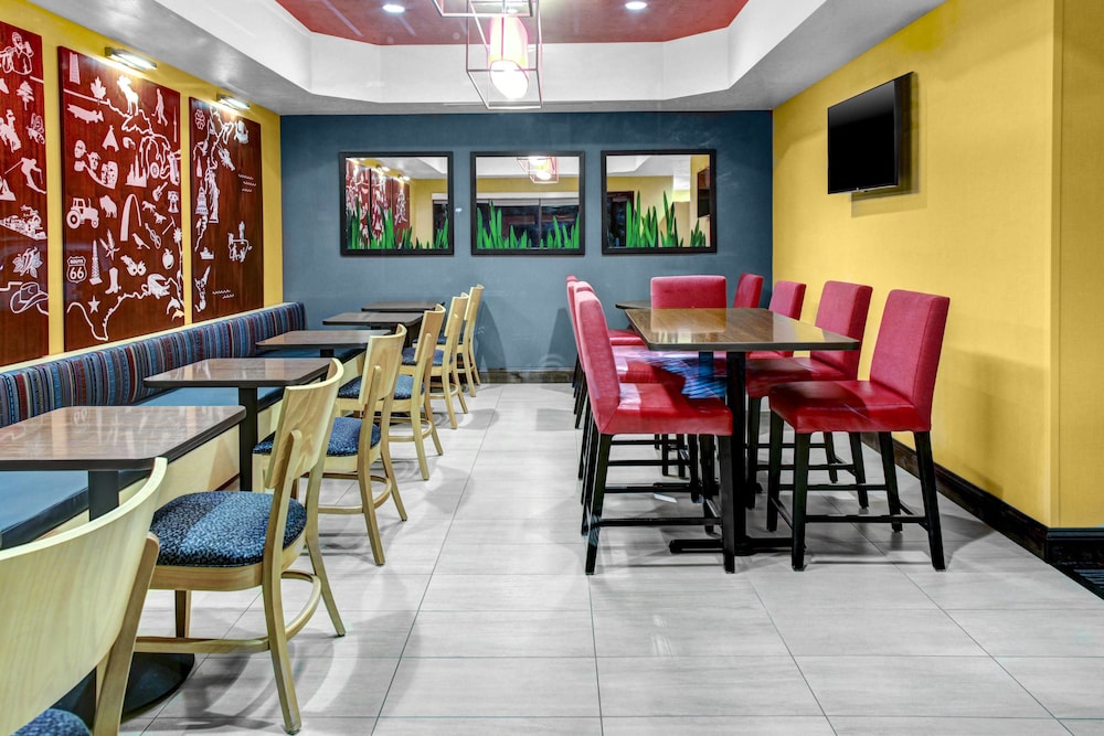 TOWNEPLACE SUITES BAKERSFIELD WEST 31/42