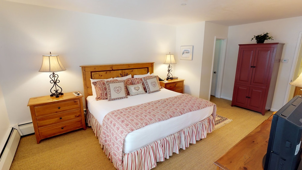 1 Bedroom, Condominium, Gold, Queen Bed