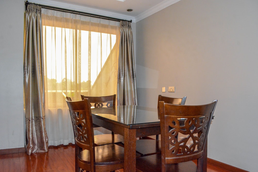 Eldon Suites Apartments 34/34