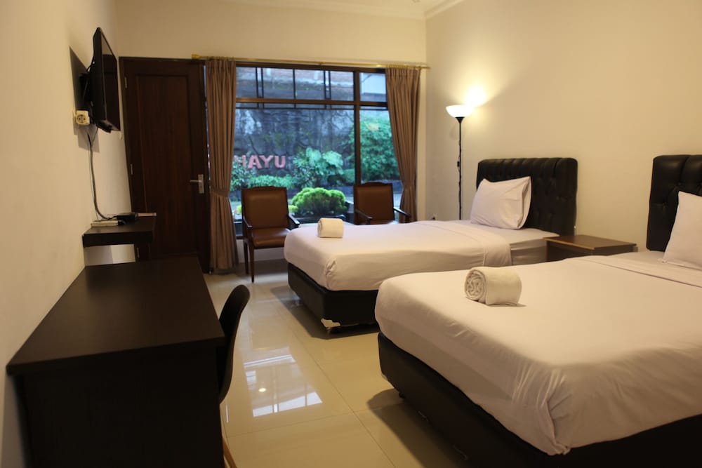 Rahayu Hotel Cirebon 34/60