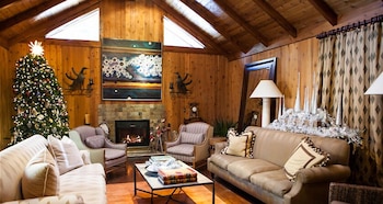 Harmony Ridge Lodge 13/35