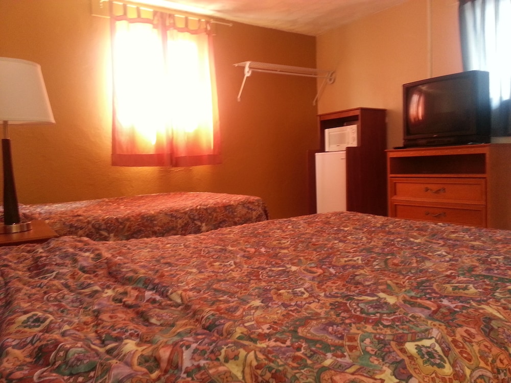 Atlantic Inn 30/34