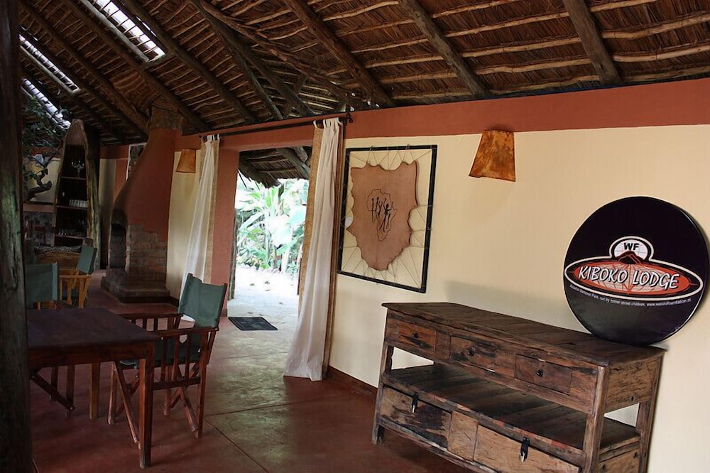 Kiboko Lodge 6/44