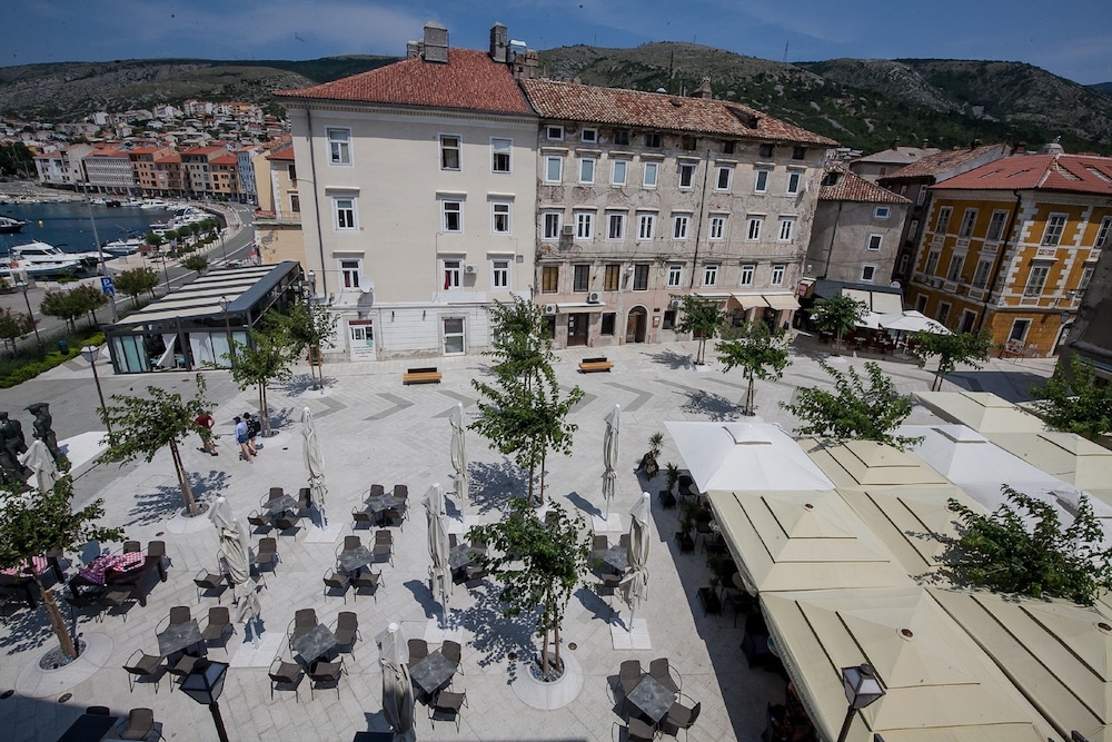 Bura 45 Boutique Hotel 4/58