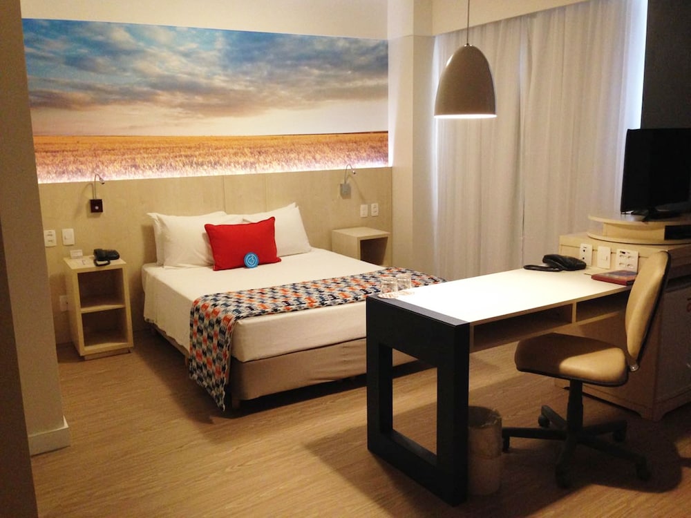 Comfort Suites Alphaville 10/32