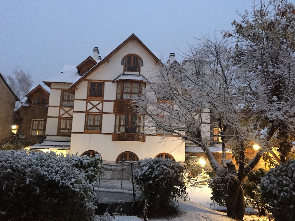 Le Chatelet Hotel 3/55