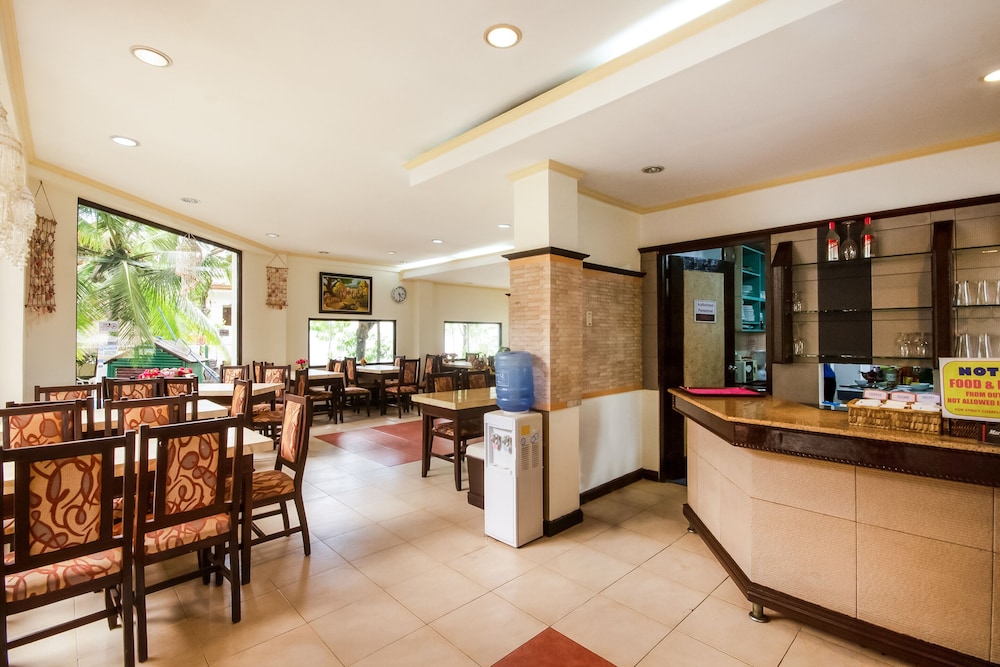 Cebu Hilltop Hotel 48/54