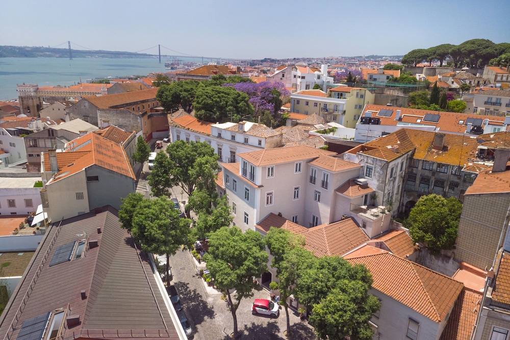 SANTIAGO DE ALFAMA - BOUTIQUE HOTEL 31/67