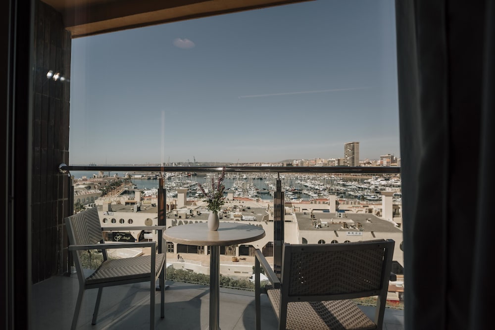 Innside By Melia Alicante Porta Maris 60/72