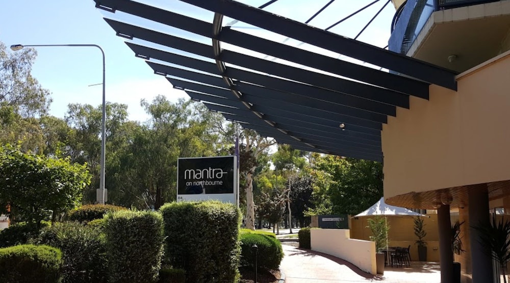 Mantra On Northbourne Canberra 4/50