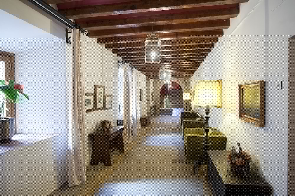 Parador De Cardona 16/32