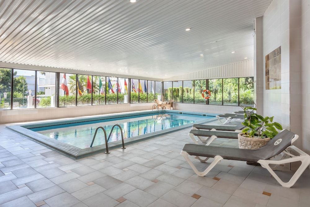 Valentin Grand Park Suite Hotel 53/80
