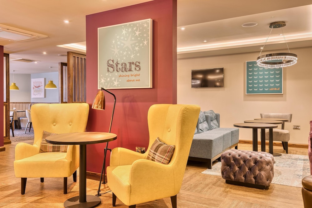 Premier Inn London Romford Town Centre 24/35