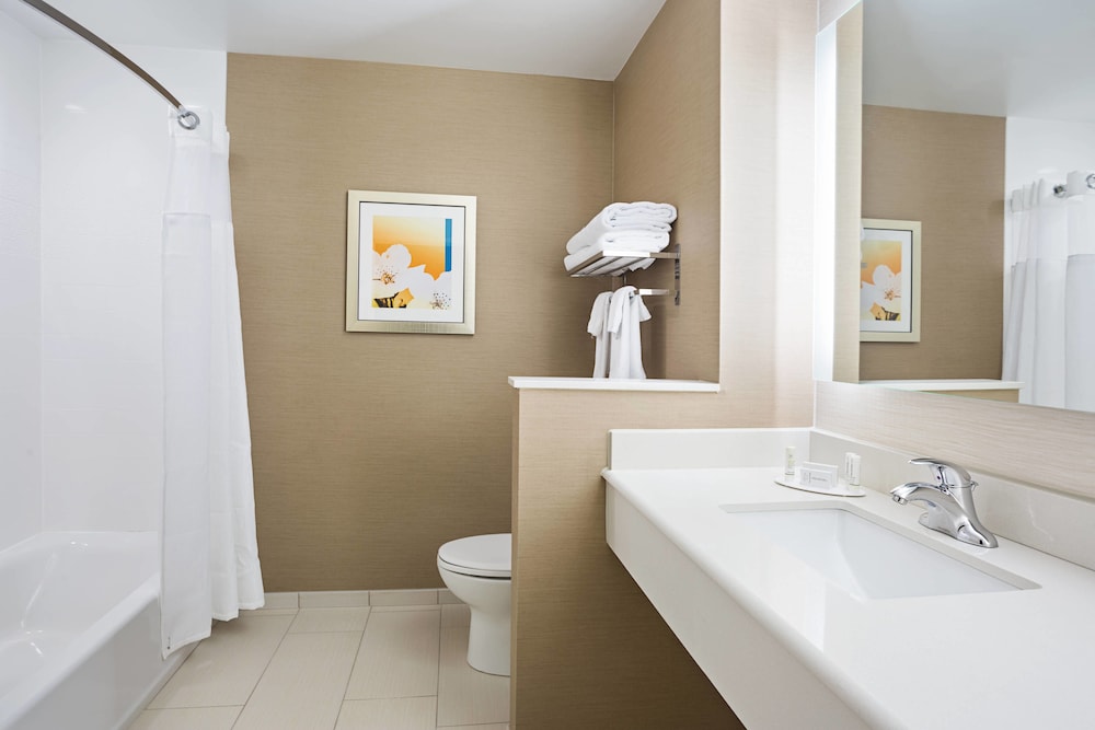 Fairfield Inn And Suites By Marriott Belle Vernon 9/29