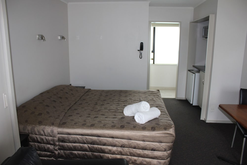 Cherylea Motel 14/72