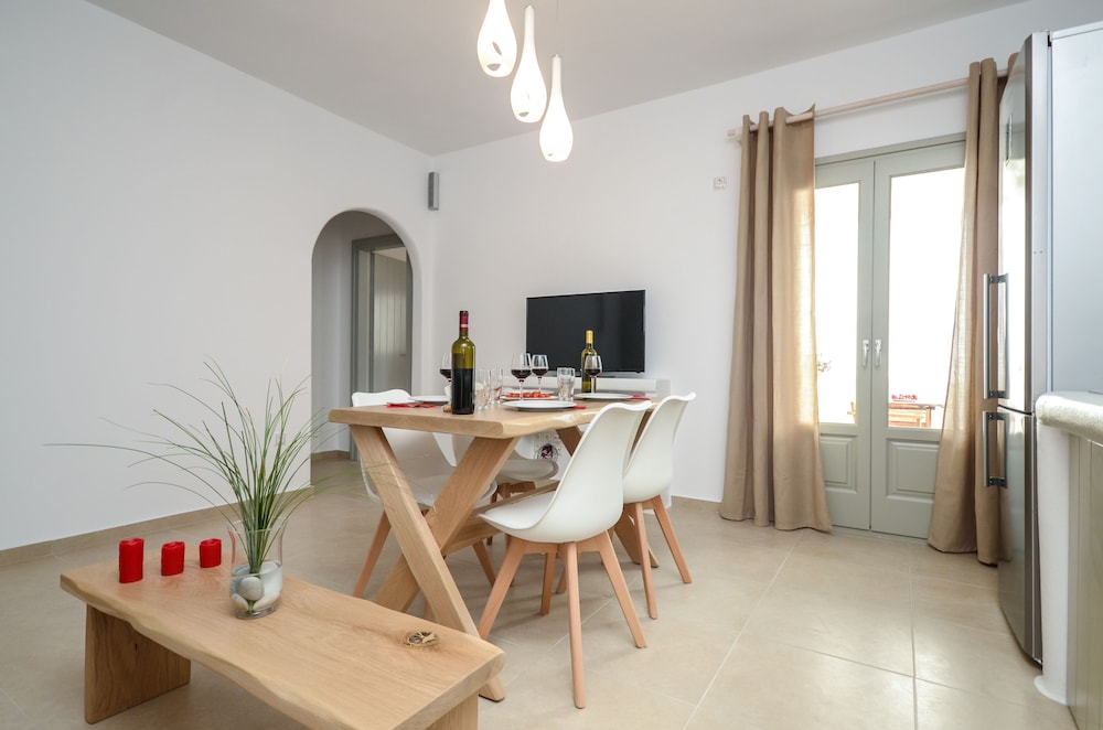 Aphrodite Luxury Apartments 25/36