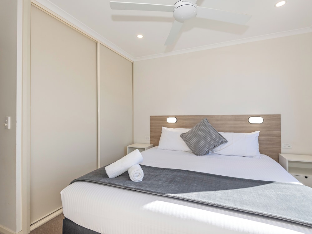 3 Bedrooms, Deluxe, Villa, 1 Queen and 2 Bunk Beds, River Front