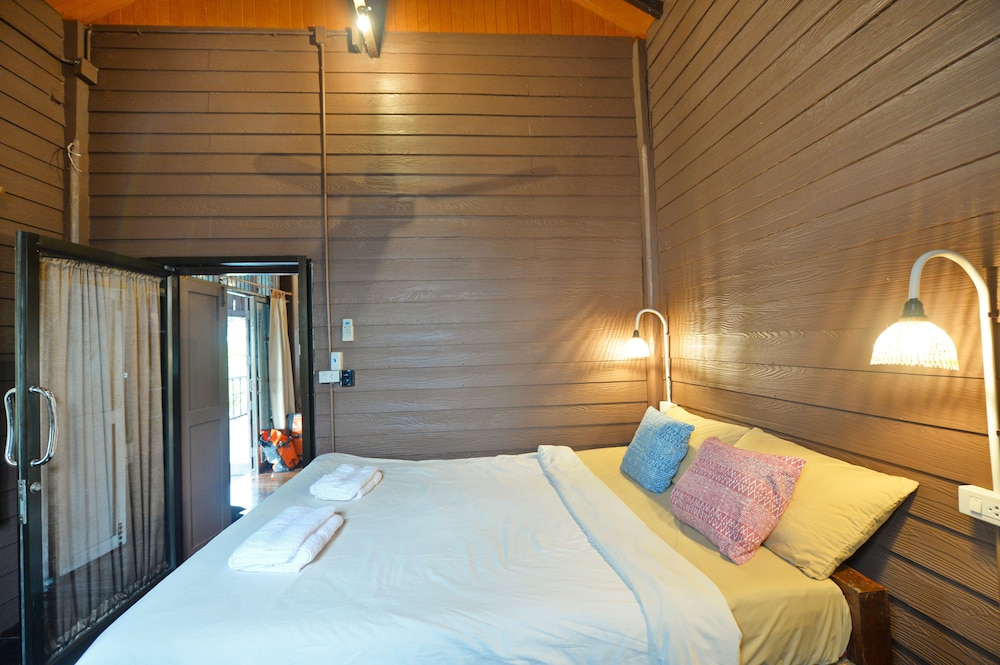 Huan Kawin Hostel Photography Gallery 15/50