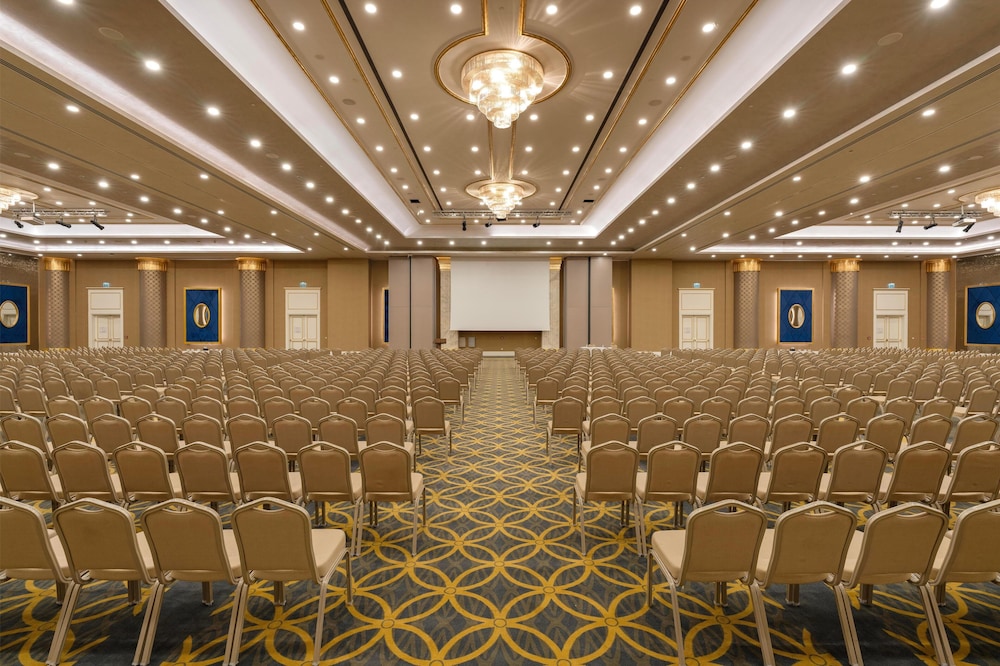 Limak Cyprus Deluxe Hotel 40/50