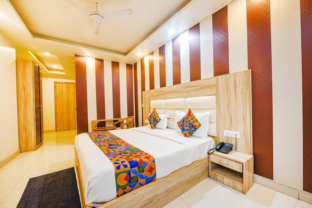 Airport Hotel Mahal 32/50