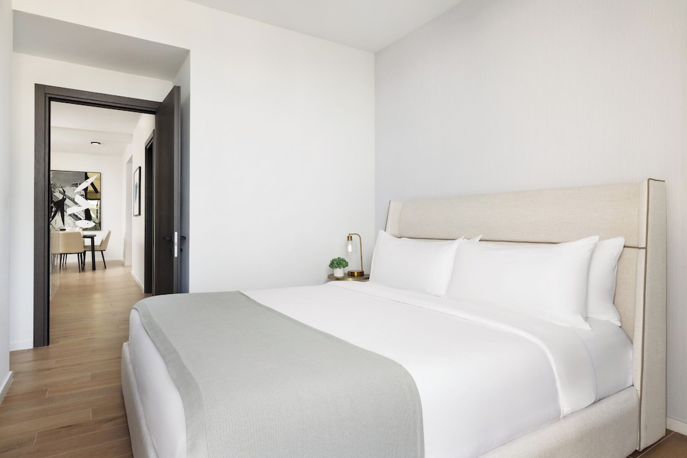 The Elser Hotel and Residences Miami 33/59