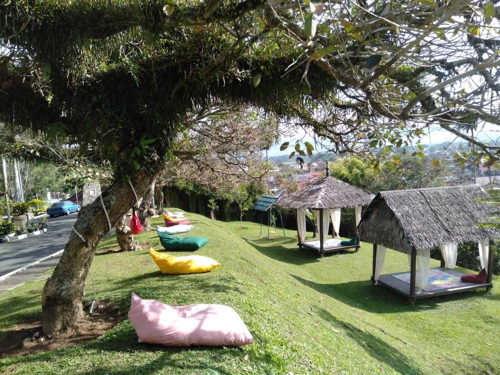 Campago Resort Hotel 44/51
