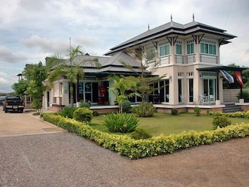 Baan Faa Talaychan Resort 1/65