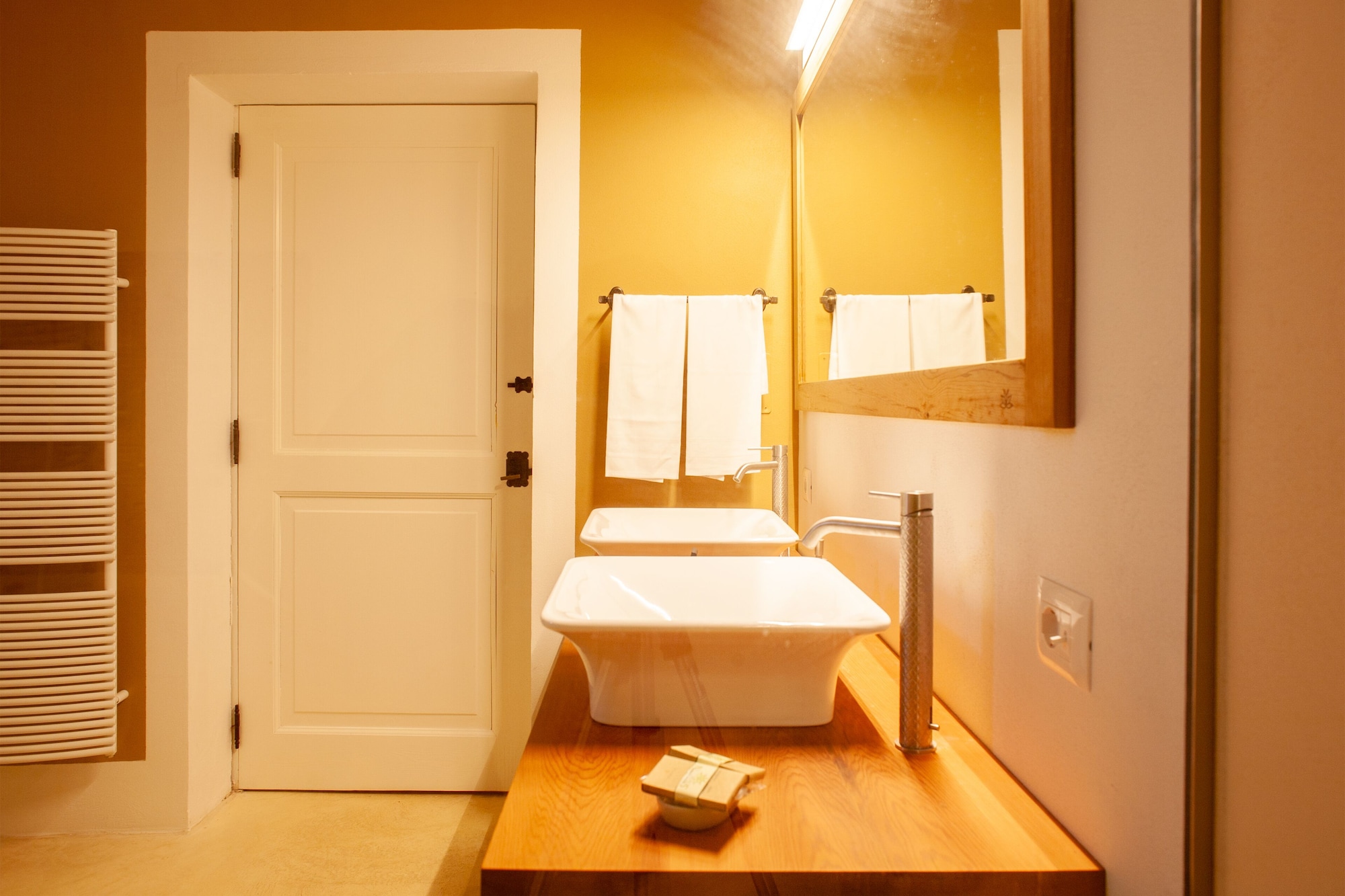 JUNIOR SUITE, SUPERIOR
