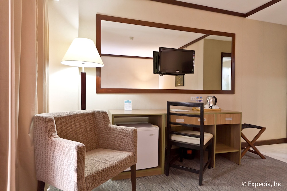 Dohera Hotel 55/69