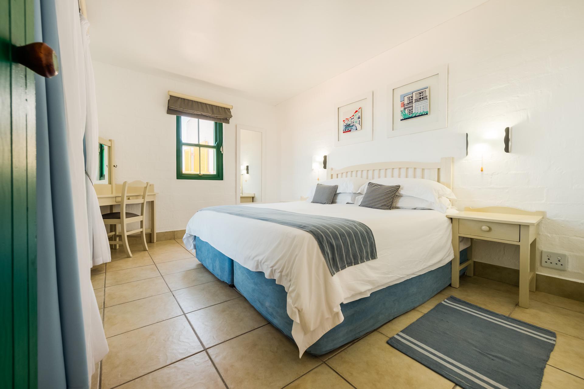 Room, Double Bed, Hill Side