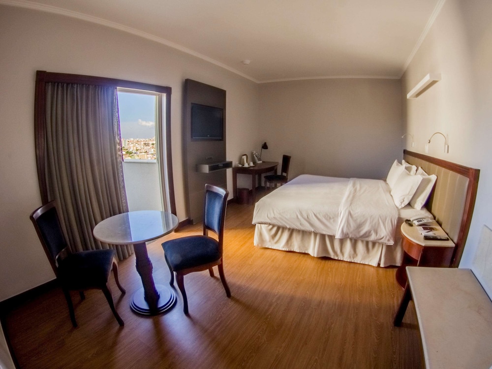 Mercure Uberlandia Plaza Shopping 36/73