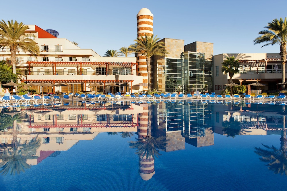 Elba Carlota Beach & Convention Resort 11/72