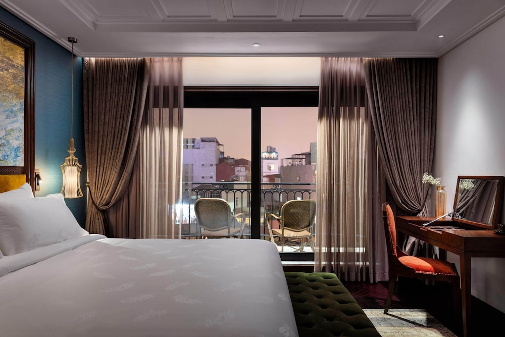 Peridot Grand Luxury Boutique Hotel 13/50