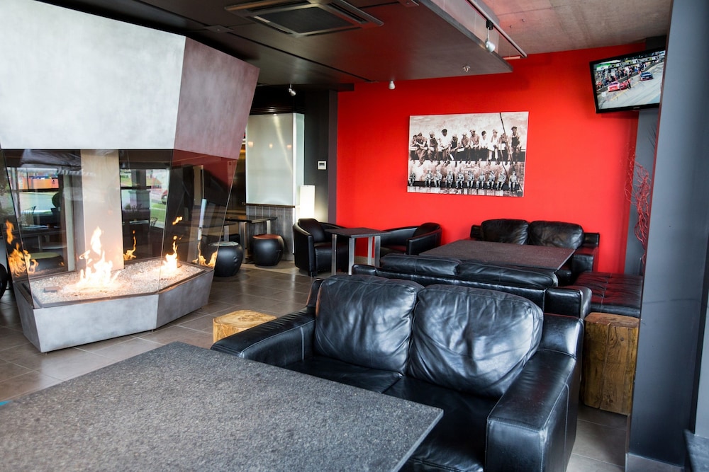 Grand Times Hotel Quebec City Airport 35/60