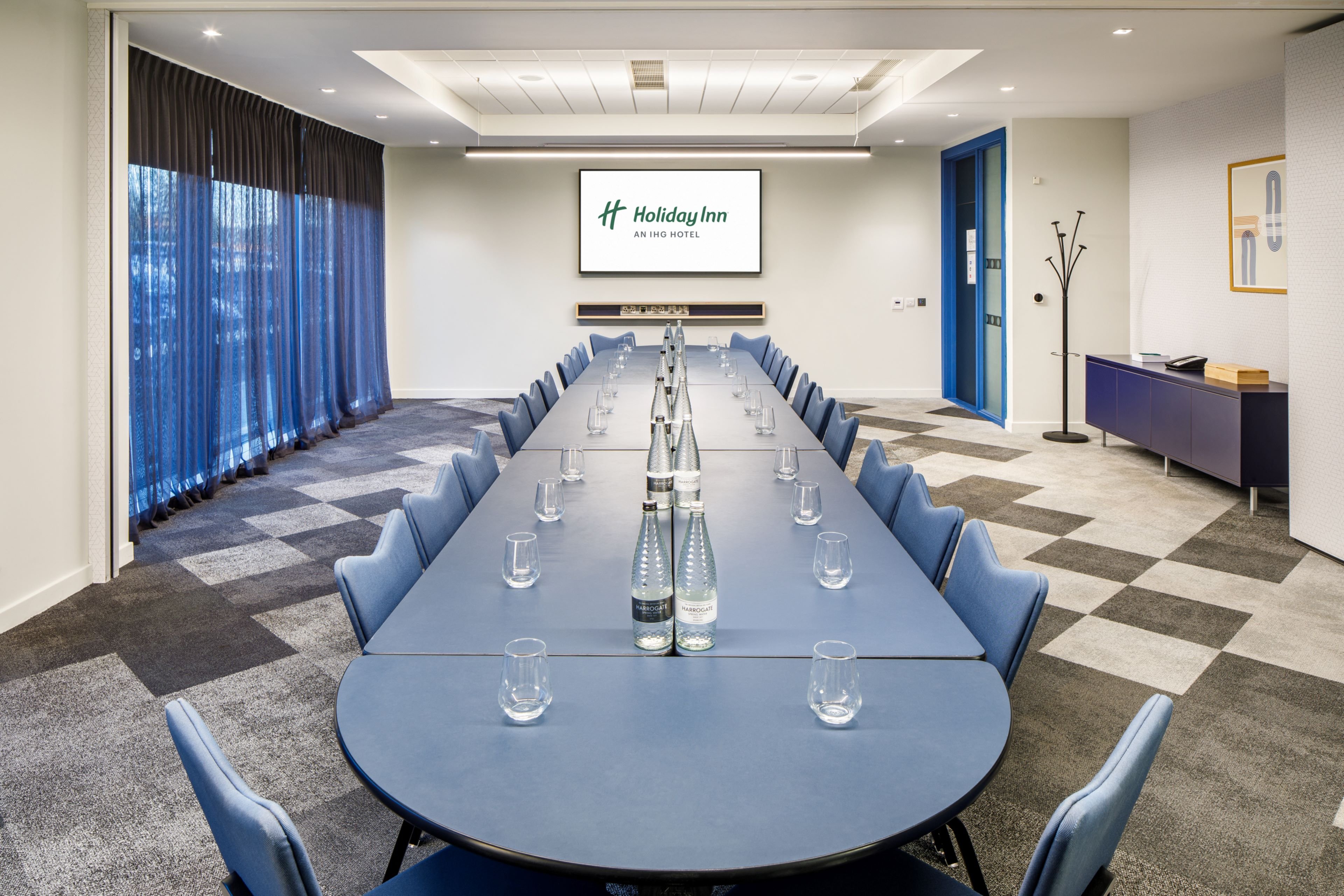 Holiday Inn London - Heathrow Bath Road 73/76