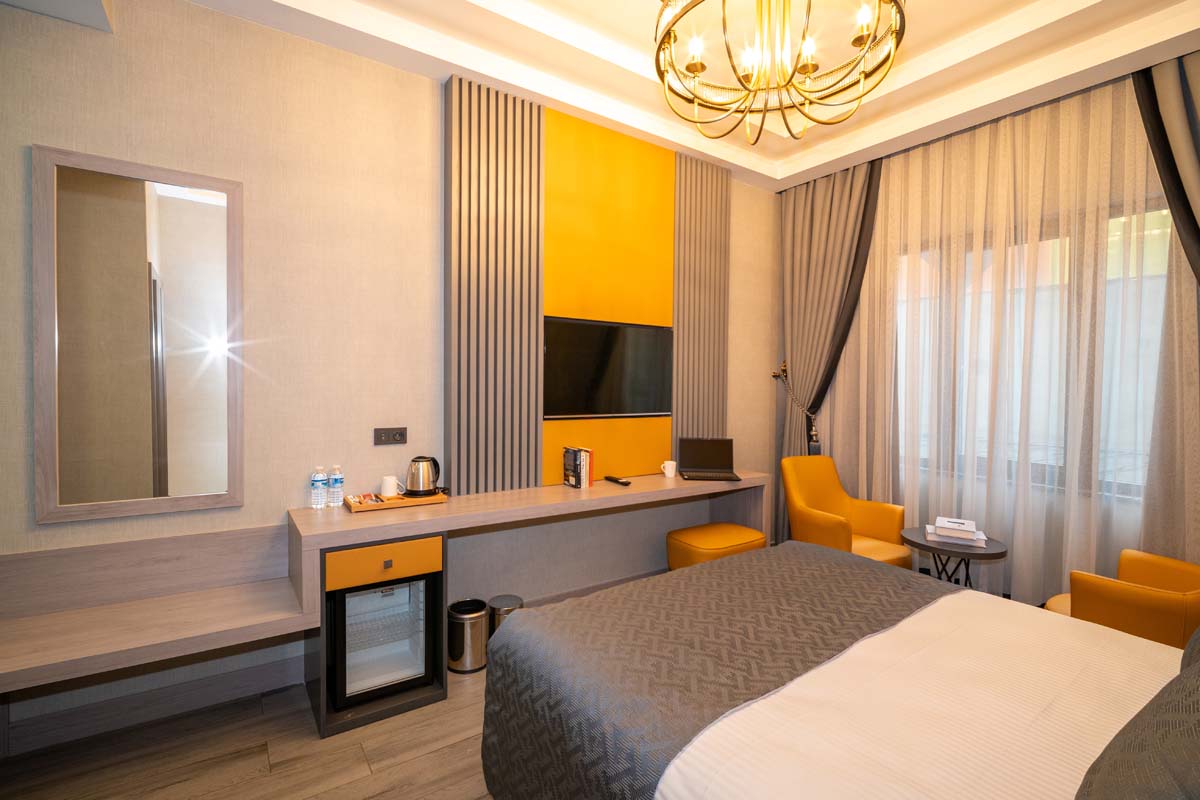 غرفة ديلوكس بسرير مزدوج، Icon Hotel Bomonti Istanbul 3/4