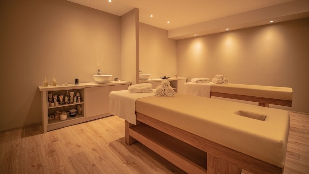 Selyria Resort 20/45