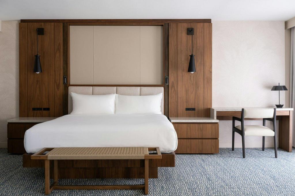 Guest Room, Junior Suite, King Bed, Trundle Bed, Ocean View, Sofa, Balcony, Large