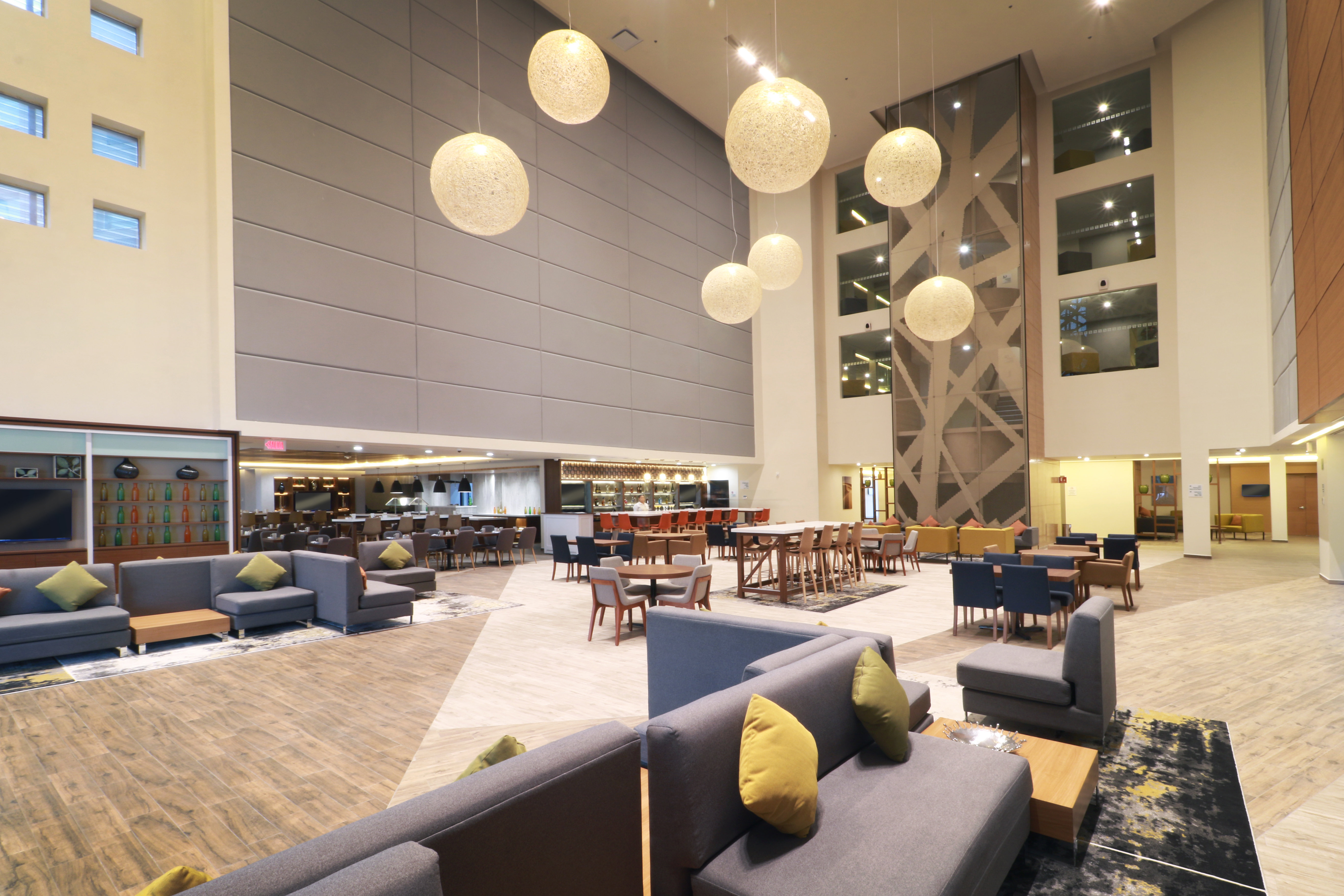 Holiday Inn Ciudad Juarez 24/50