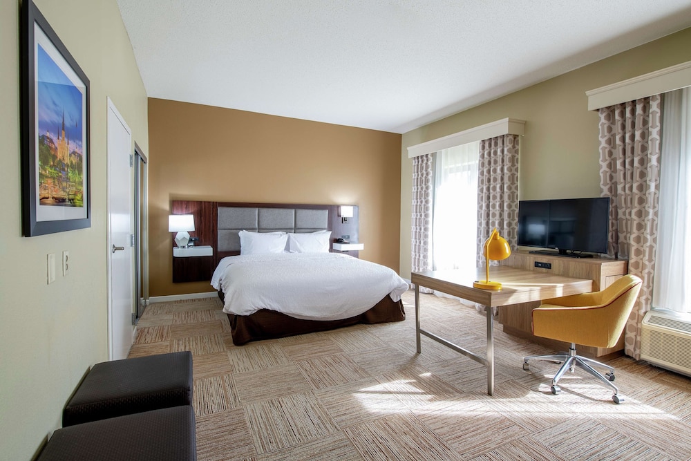 Hampton Inn And Suites Lafayette 10/38