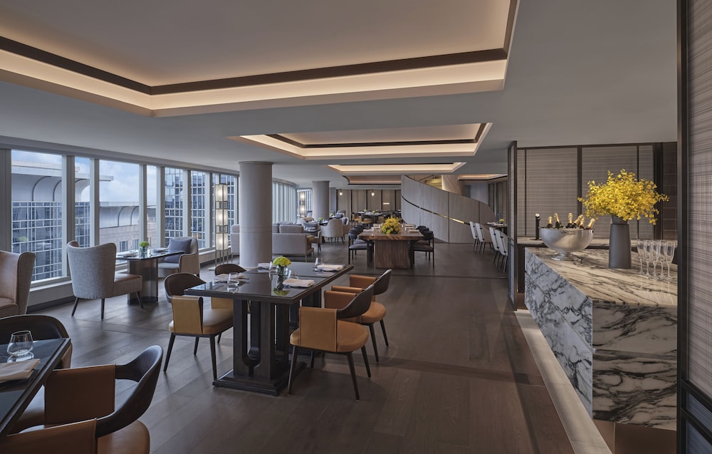Grand Hyatt Beijing Hotel 58/71