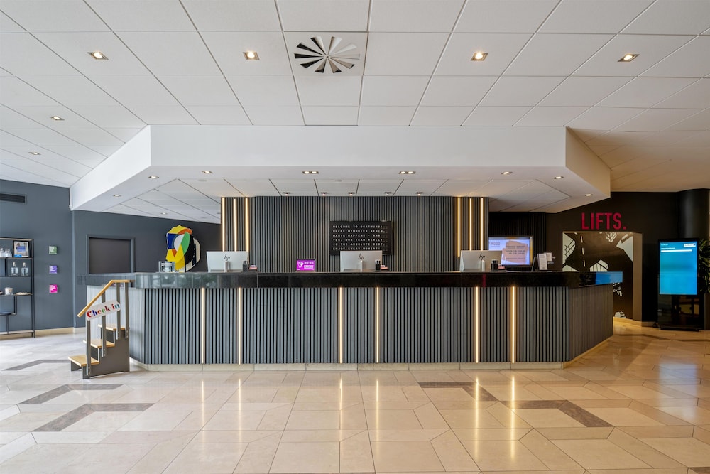 Radisson Blu Hotel Dortmund 9/76